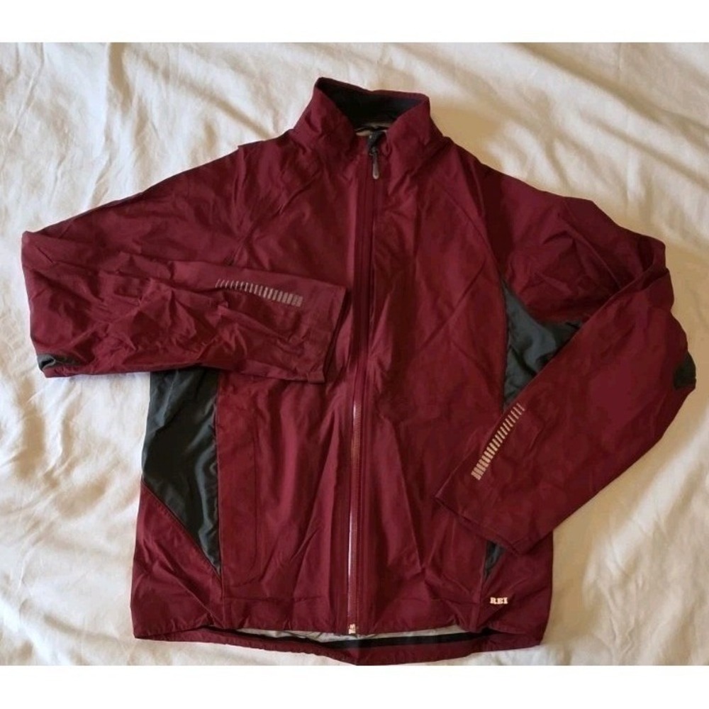 REI eVent Waterproof Rain Jacket Women's Small Deep Red Hiking Shell Hooded Y2K